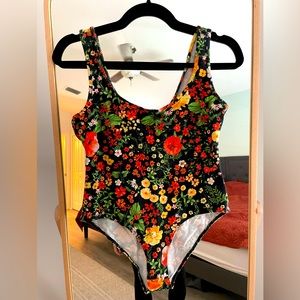 Zara Trafaluc Floral Black Orange Bodysuit M Scoop Neck Tank Top Suit
